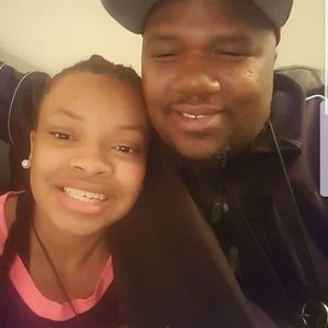 Meet your Posher, Emanuel